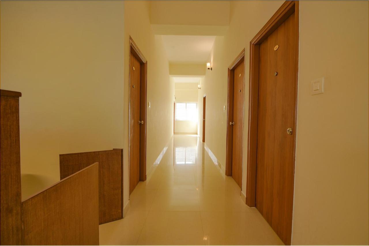 Fabhotel Gr Lake View - Btm Layout Bangalore Dış mekan fotoğraf